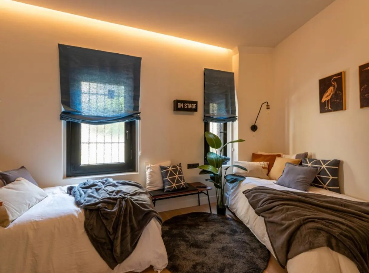 Class Bilbao Ac By Staynnapartments